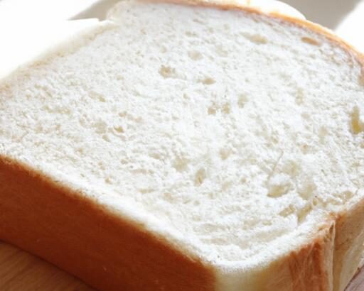 Fluffy Homemade White Sandwich Bread: Simple Recipe Guide