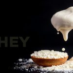 مصل لبن متبقي مع أفكار إبداعية: خبز، شوربة، سماد نباتي