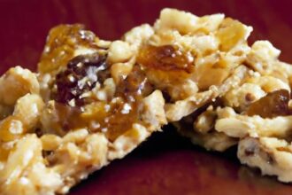 Crunchy Wild Nut Brittle: A Step-by-Step Homemade Treat