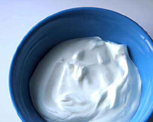 Crafting Creamy Skyr: A Simple Guide to Homemade Icelandic Yogurt