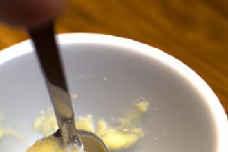 Zesty Delight: Crafting Homemade Lemon Curd from Scratch