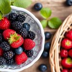 سلة توت ملونة، مربى وزينة ووصفات مبتكرة لحصادك الكبير