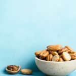 مكسرات محمصة مثالية بلون ذهبي وقرمشة متساوية دون احتراق